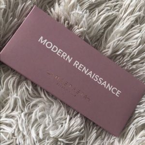 Modern Renaissance eyeshadow palette